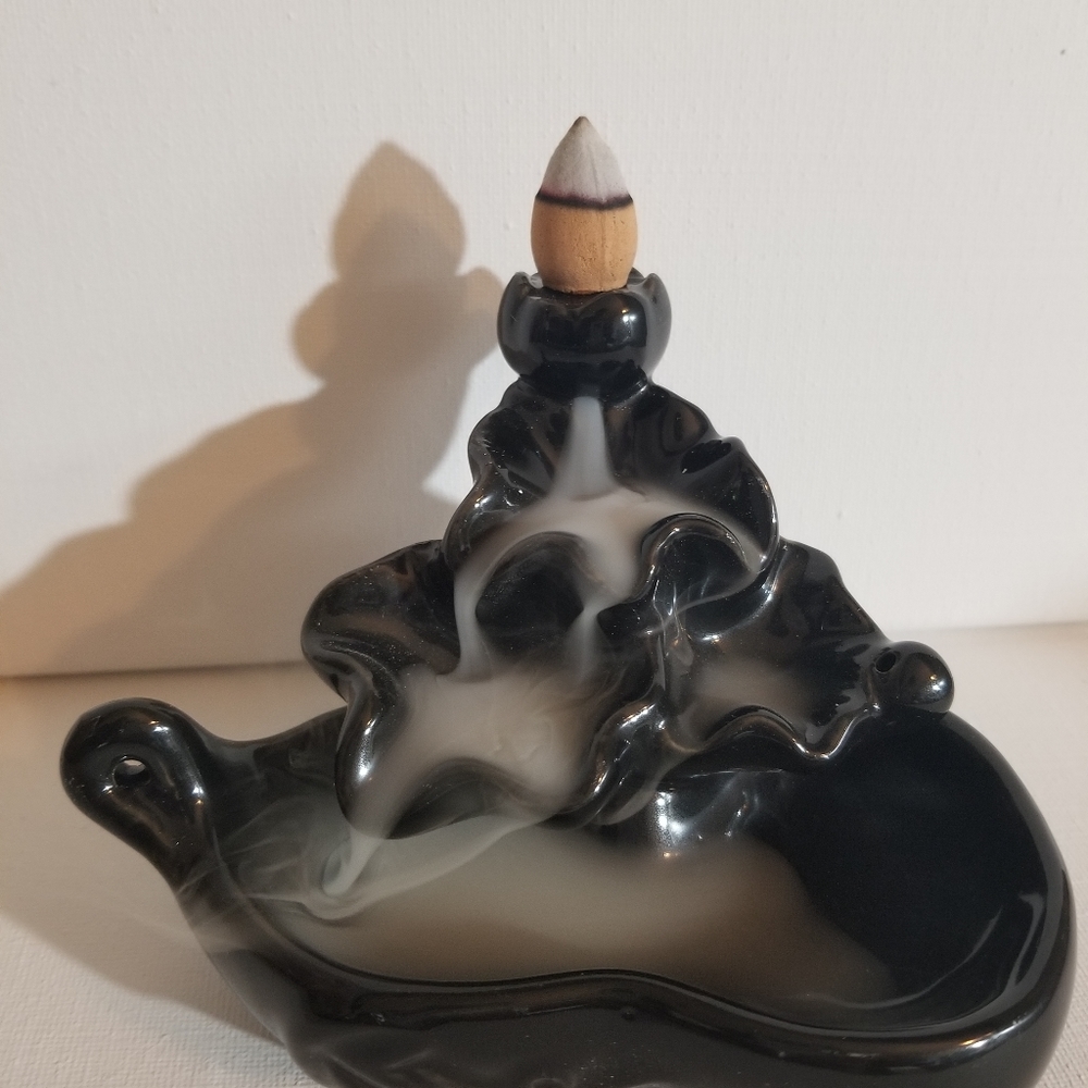 Waterfall incense burner